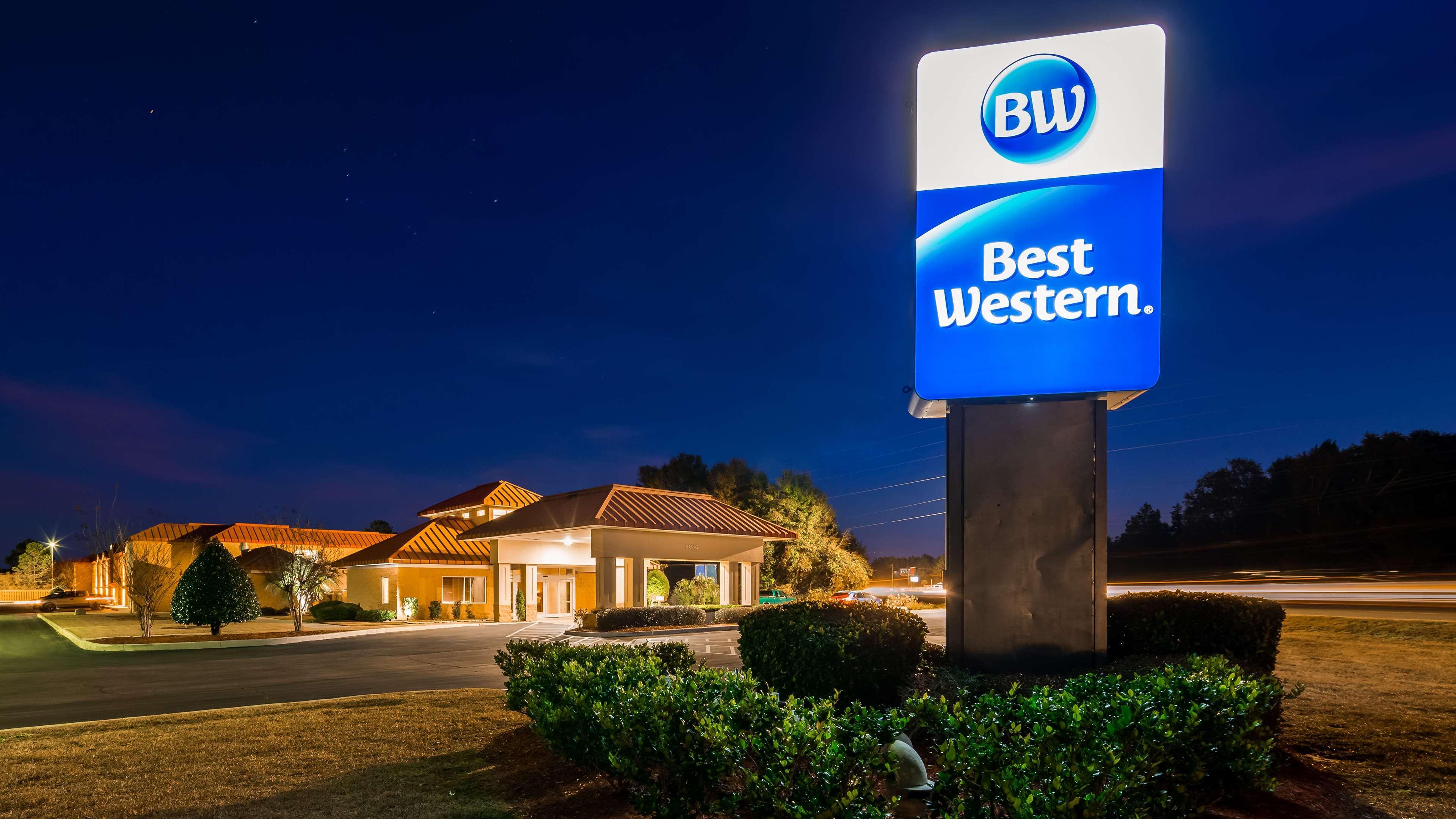 Prestige Radium Hot Springs Resort, Worldhotels Crafted Exteriér fotografie