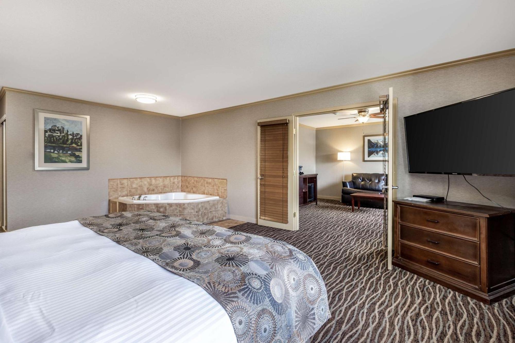 Prestige Radium Hot Springs Resort, Worldhotels Crafted Exteriér fotografie