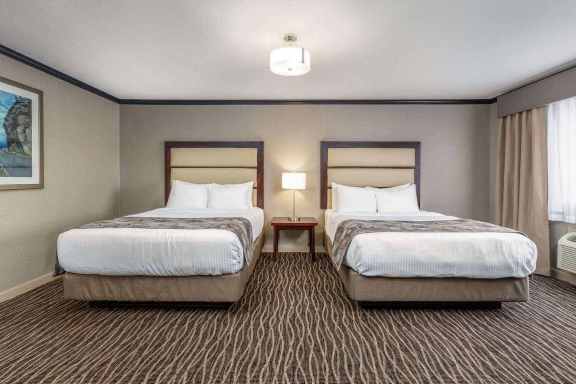 Prestige Radium Hot Springs Resort, Worldhotels Crafted Exteriér fotografie